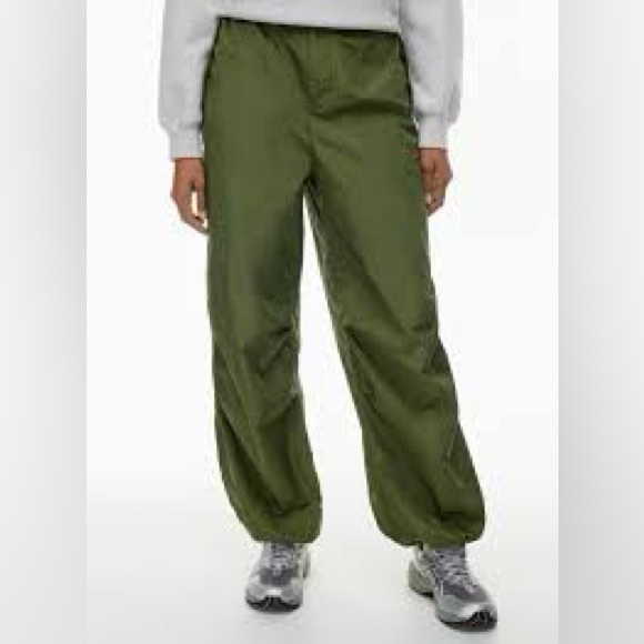 TNA Pants - TNA Parachute Pants Green Nylon Joggers Size S